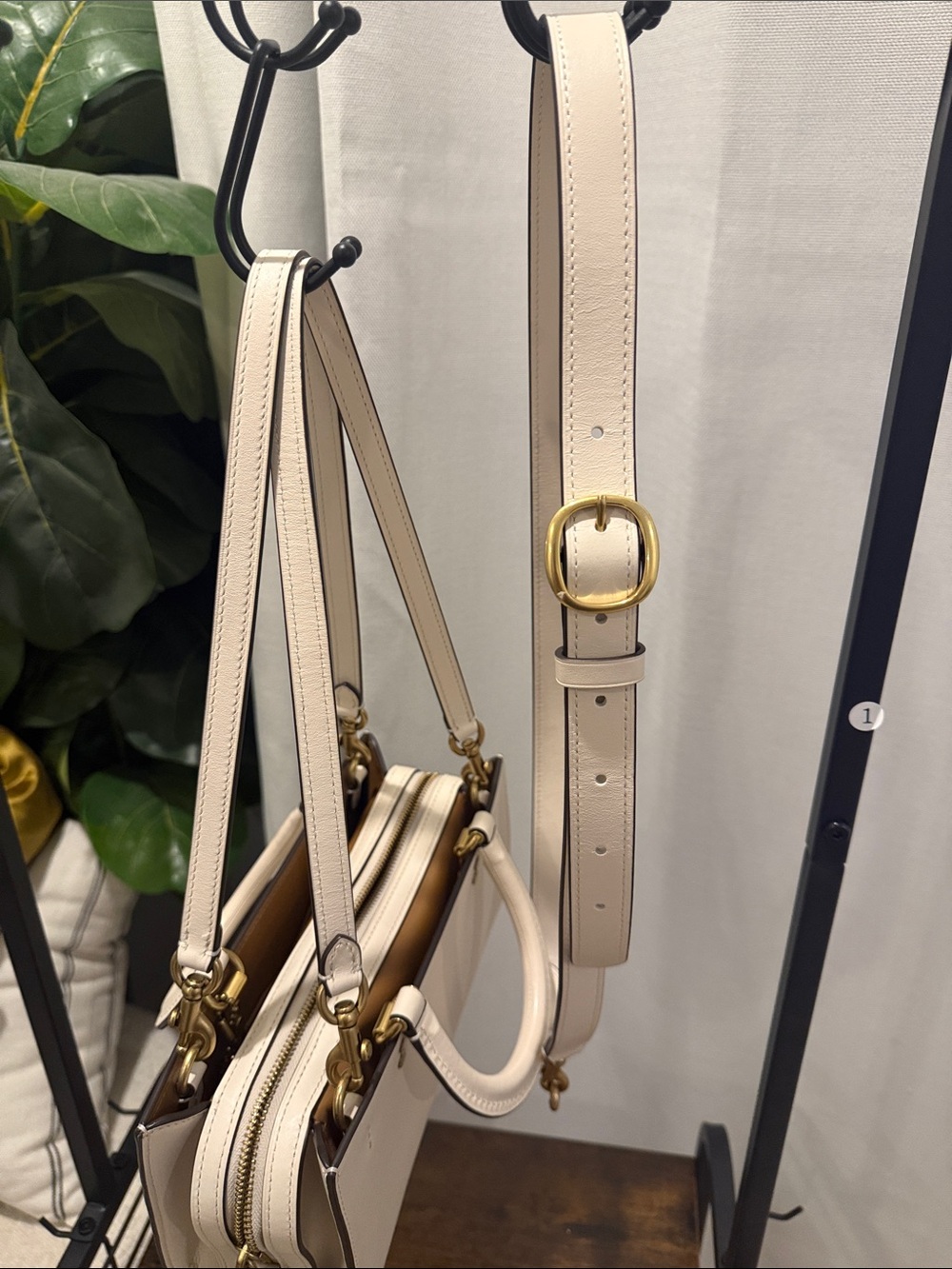 Coach Rogue 26 in Chalk | New Without Tags - Picture 10 of 10